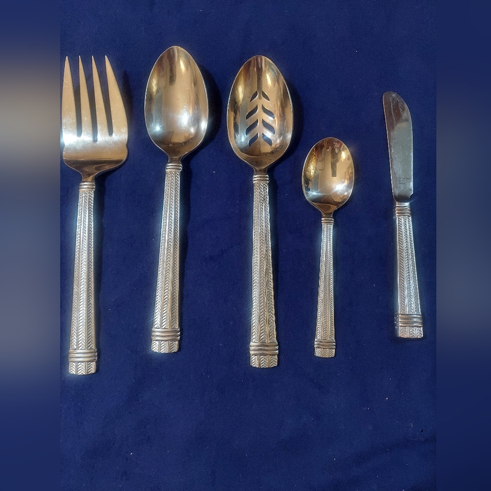 Ralph Lauren Serving Utensils+